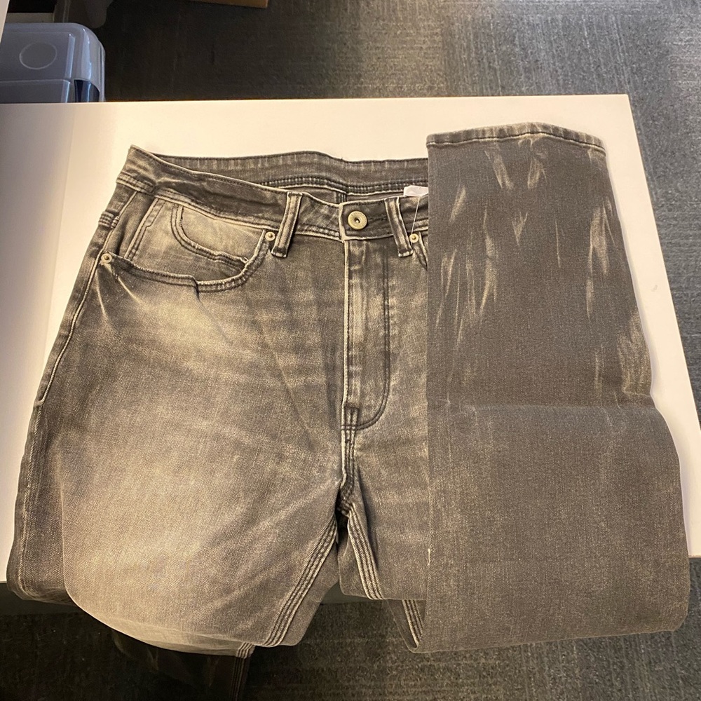 SEAN JOHN authentic brand new jeans
